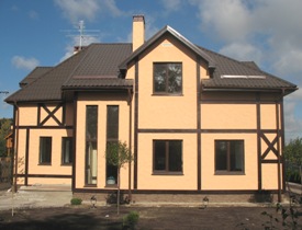 Остекление частного дома в коттеджном городке Киевской области